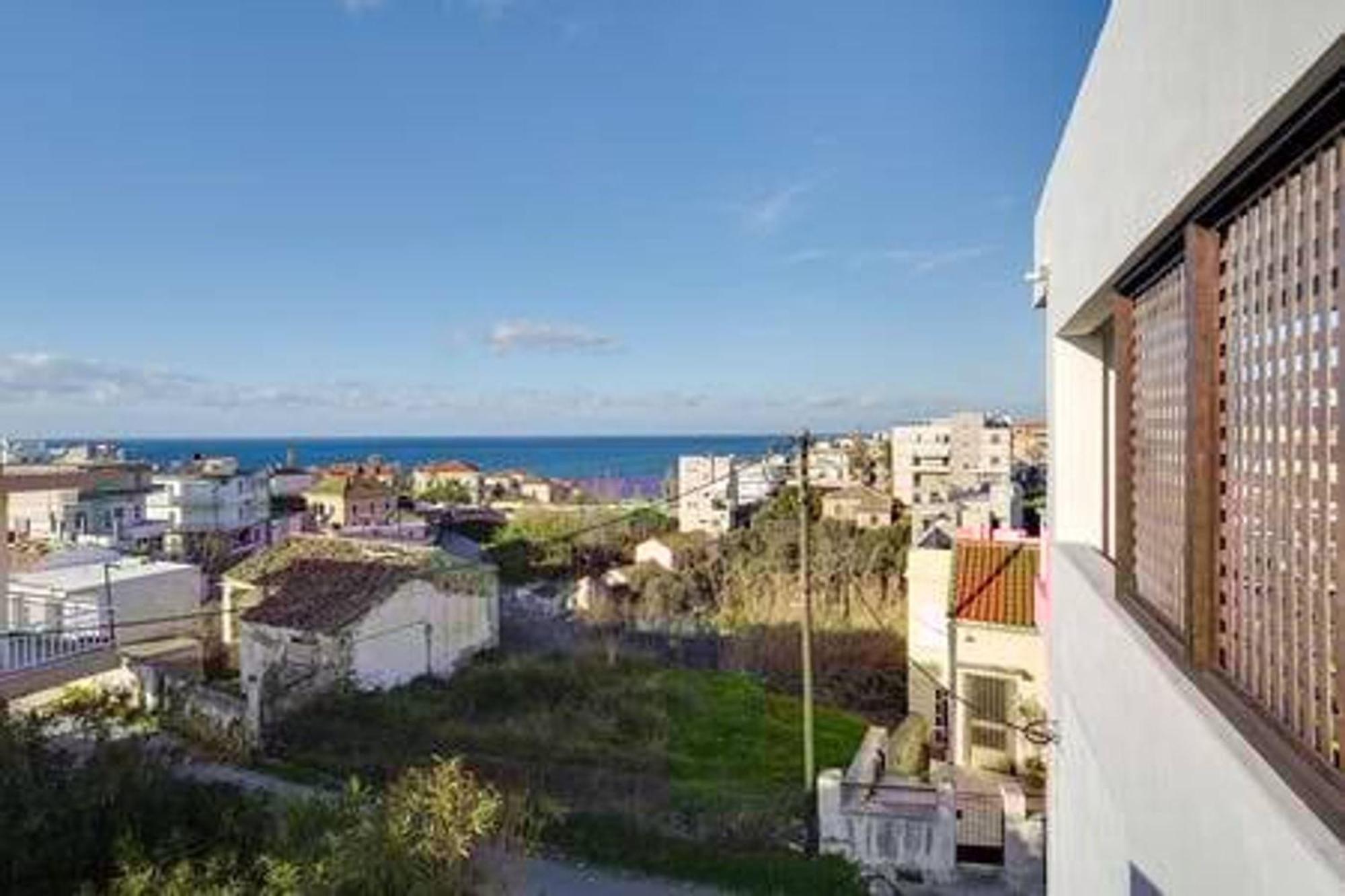Sea City And Mountain View Apartment Chrissi Akti Chania Exterior foto